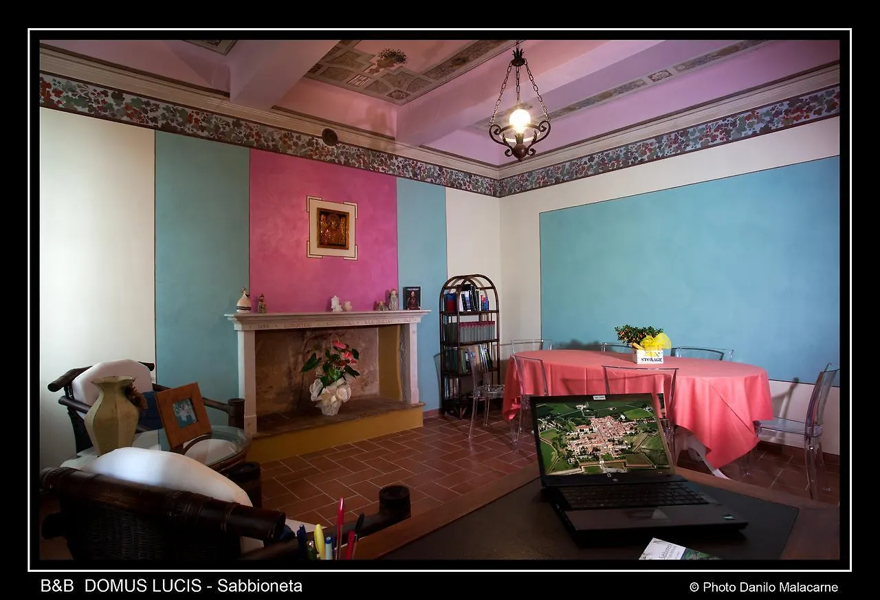 Domus Lucis Bed & Breakfast Sabbioneta 0*,